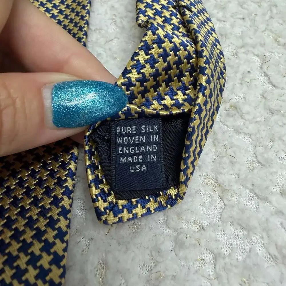 Brooks Brothers Silk Houndstooth Necktie Blue Gold